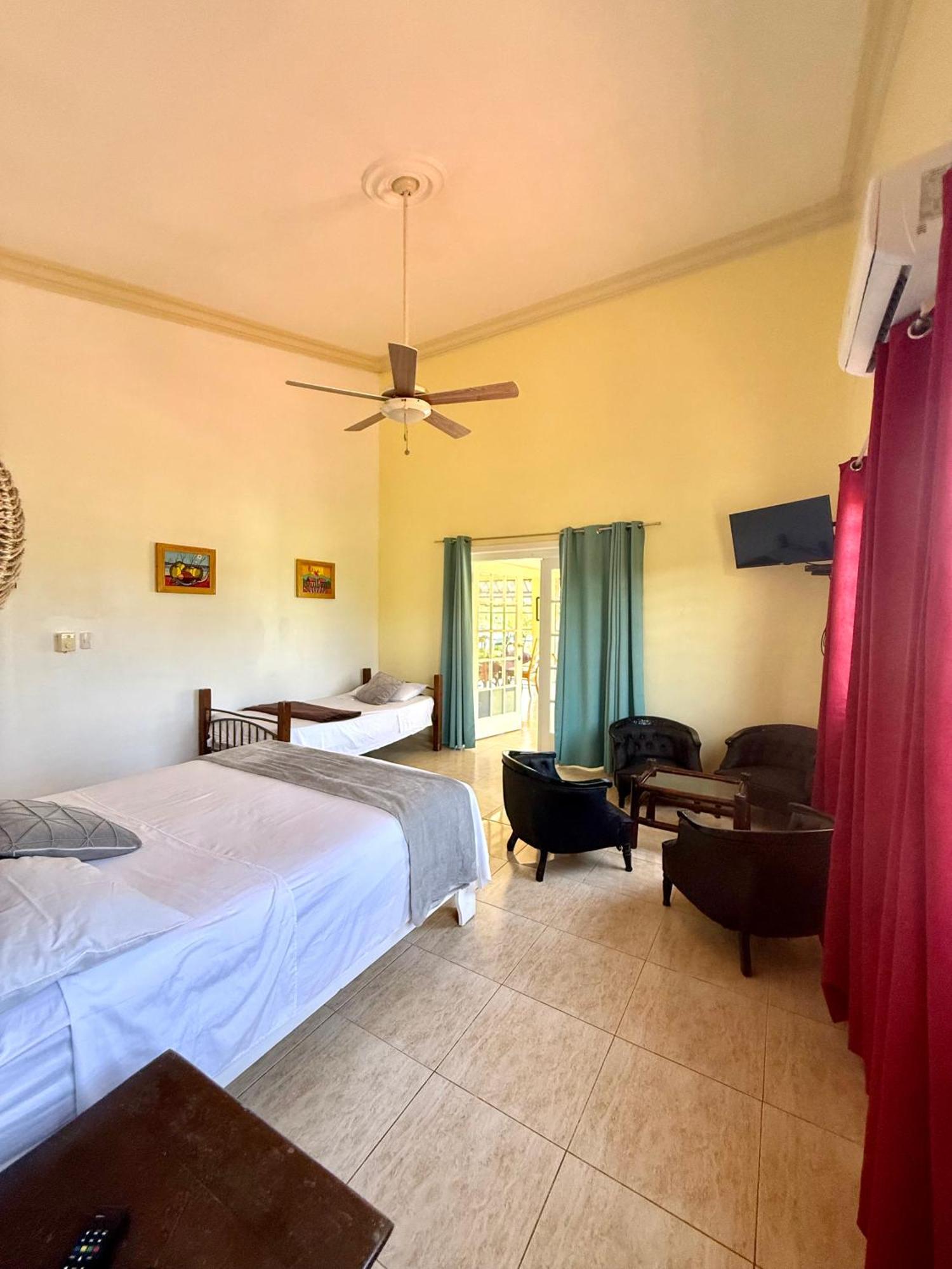 Hotel Al Mare Barahona Extérieur photo
