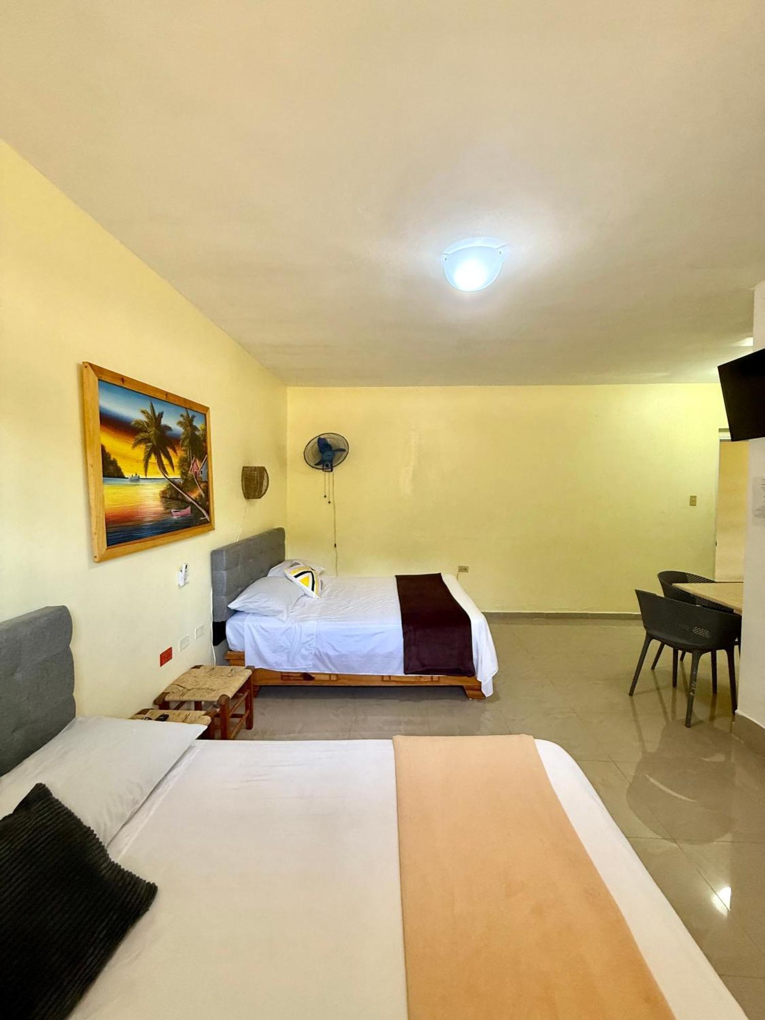 Hotel Al Mare Barahona Extérieur photo